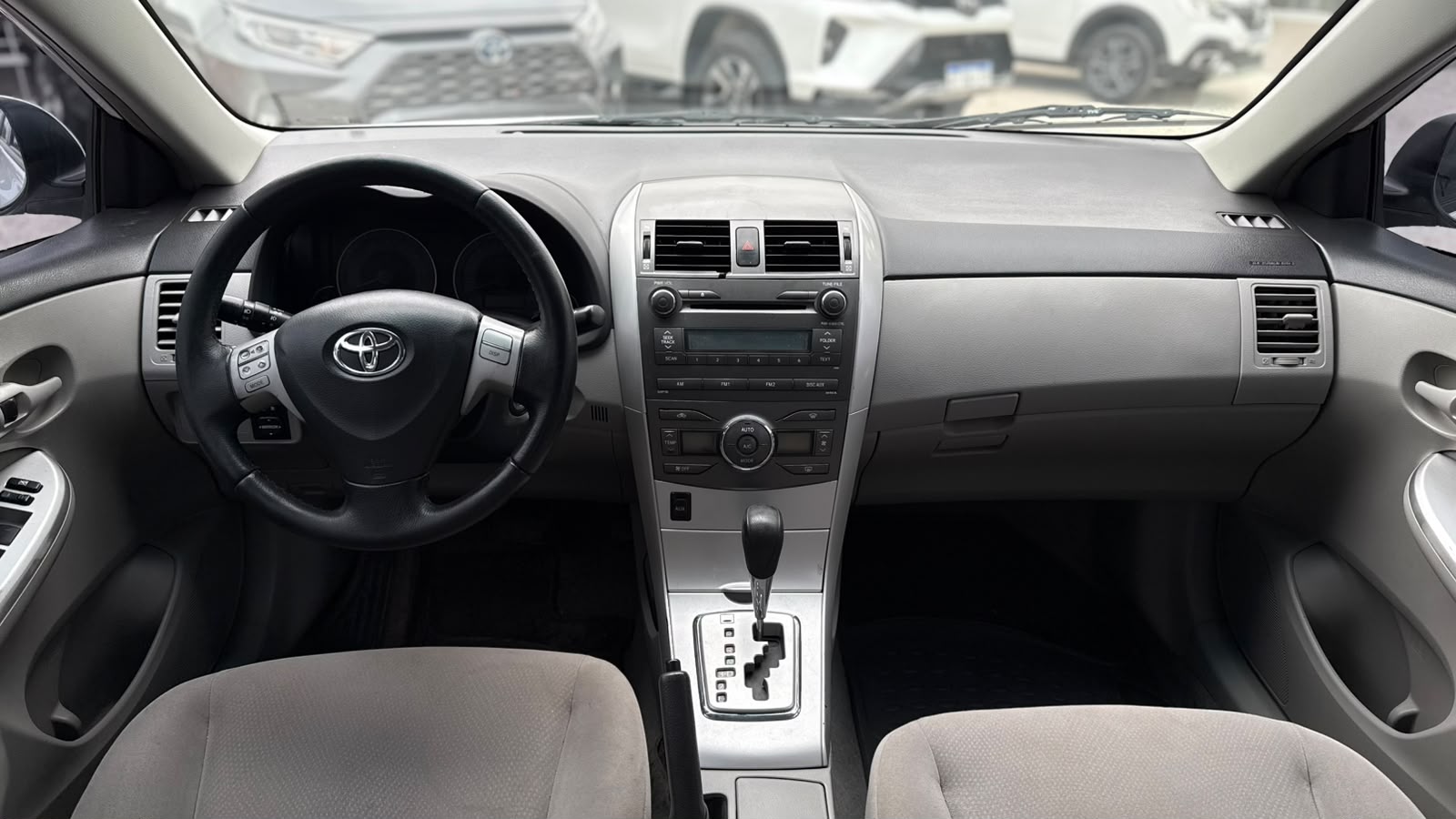 TOYOTA - COROLLA  XEI  1.8  - AUTOMÁTICA - 2013